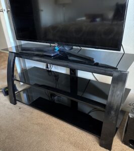 TV Stand 266x300